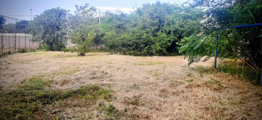 7 Bedroom Property for Sale in Bredell Gauteng