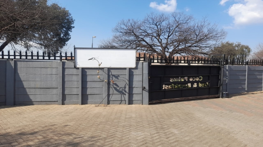 6 Bedroom Property for Sale in Vanderbijlpark CW 2 Gauteng