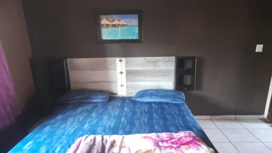 6 Bedroom Property for Sale in Vanderbijlpark CW 2 Gauteng