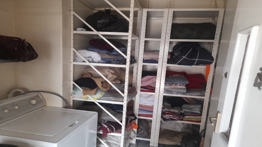 6 Bedroom Property for Sale in Vanderbijlpark CW 2 Gauteng