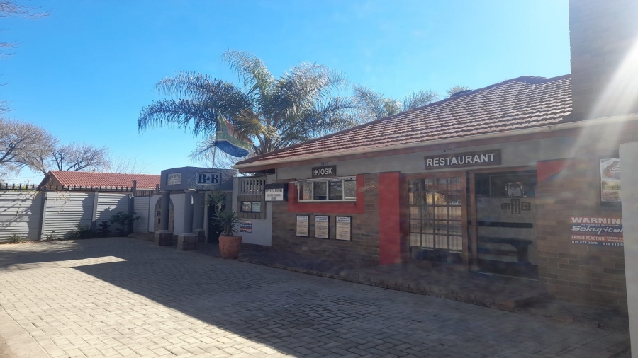 10 Bedroom Property for Sale in Vanderbijlpark CW 2 Gauteng