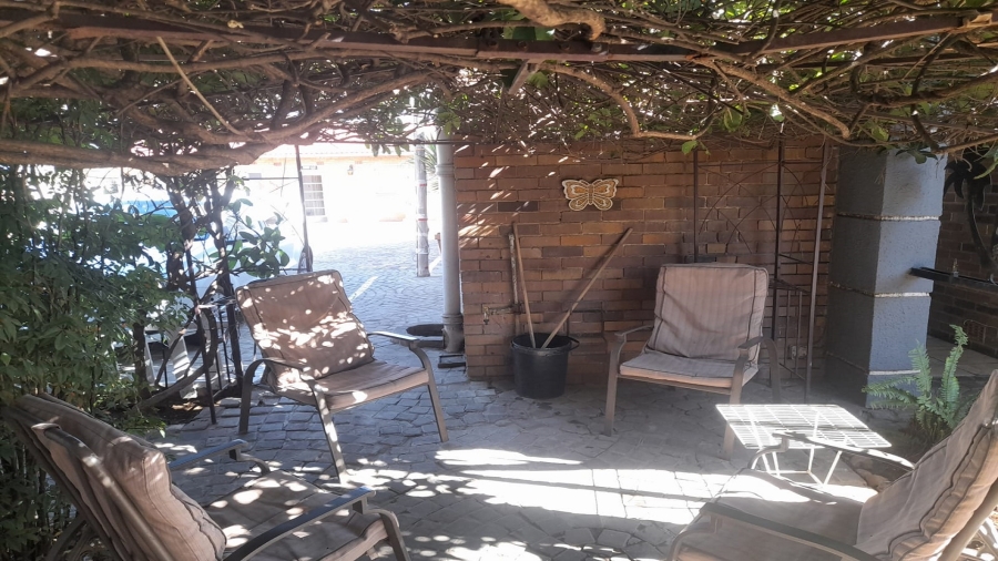 10 Bedroom Property for Sale in Vanderbijlpark CW 2 Gauteng