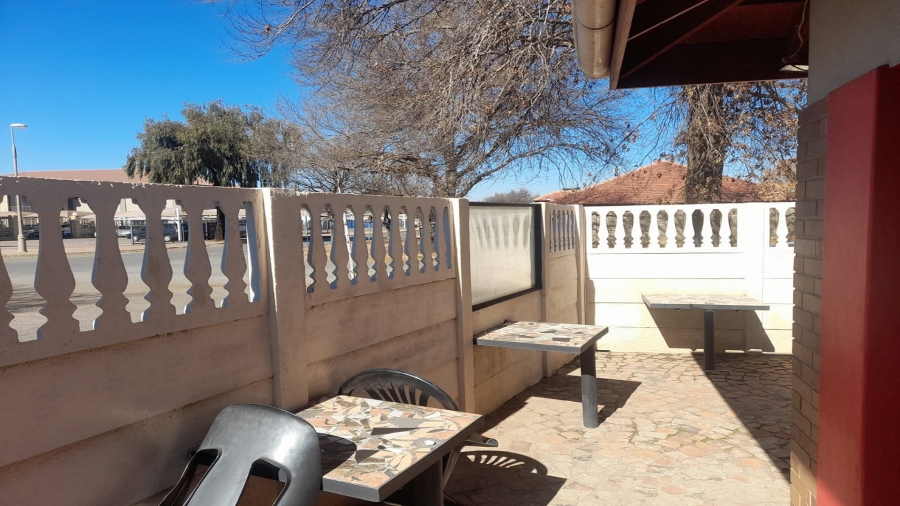 10 Bedroom Property for Sale in Vanderbijlpark CW 2 Gauteng