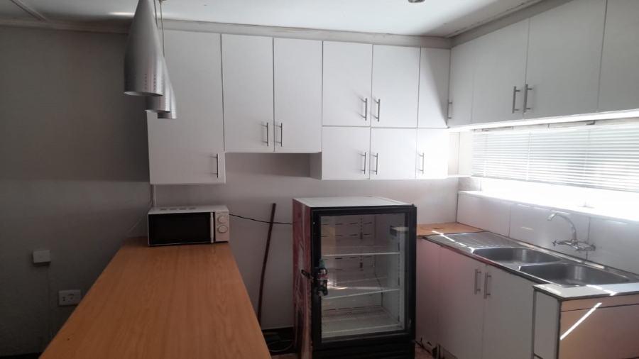 10 Bedroom Property for Sale in Vanderbijlpark CW 2 Gauteng