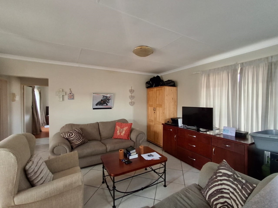 2 Bedroom Property for Sale in Beyers Park Gauteng