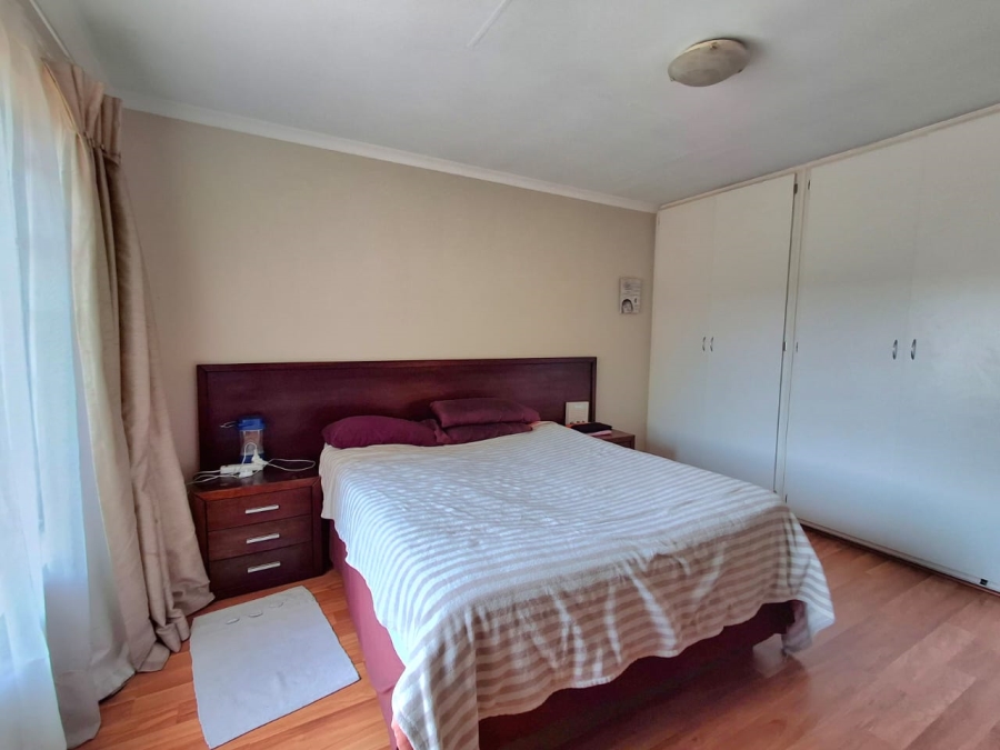 2 Bedroom Property for Sale in Beyers Park Gauteng