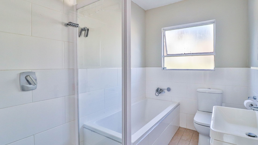 2 Bedroom Property for Sale in Bryanston West Gauteng