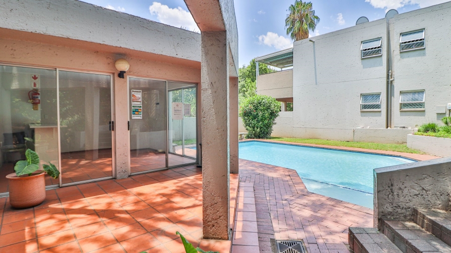 2 Bedroom Property for Sale in Bryanston West Gauteng