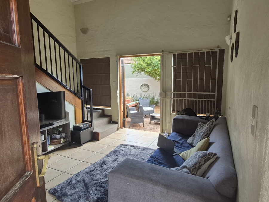 3 Bedroom Property for Sale in Equestria Gauteng
