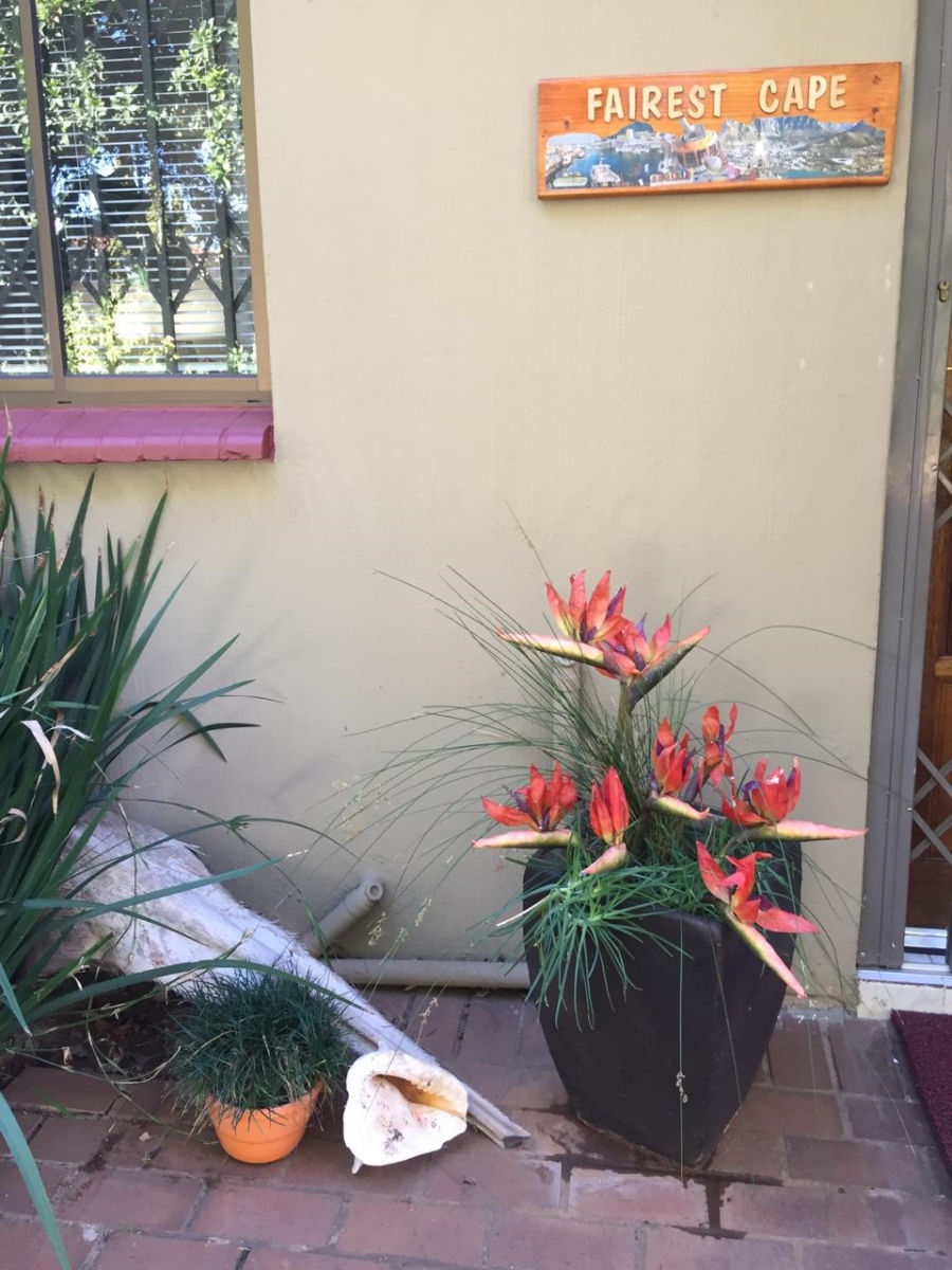 To Let 2 Bedroom Property for Rent in Bedfordview Gauteng