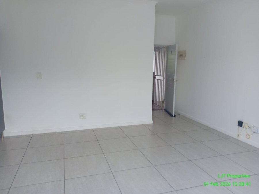 To Let 1 Bedroom Property for Rent in Greenstone Hill Gauteng