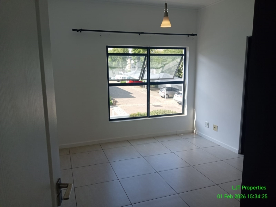 To Let 1 Bedroom Property for Rent in Greenstone Hill Gauteng
