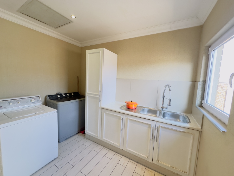 3 Bedroom Property for Sale in Sharon Park Gauteng