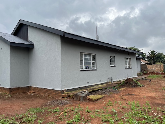4 Bedroom Property for Sale in Edendale Gauteng