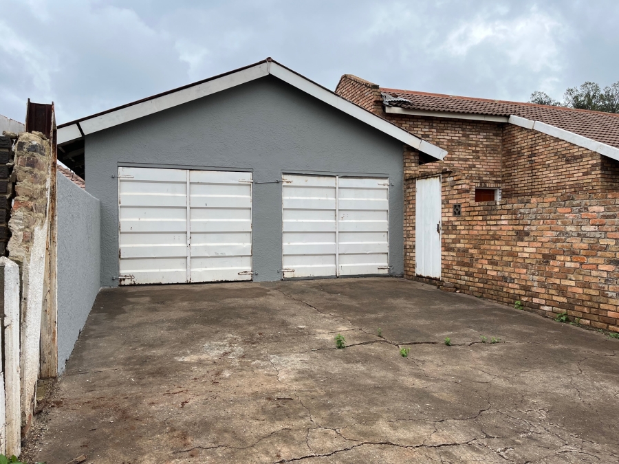 4 Bedroom Property for Sale in Edendale Gauteng