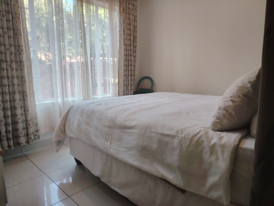 3 Bedroom Property for Sale in Noordwyk Gauteng