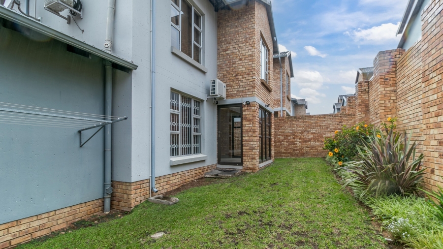 3 Bedroom Property for Sale in North Riding Gauteng