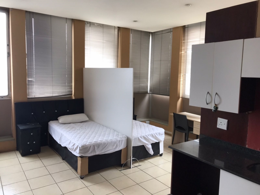 1 Bedroom Property for Sale in Braamfontein Gauteng