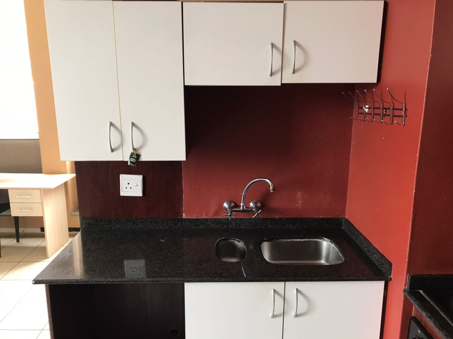 1 Bedroom Property for Sale in Braamfontein Gauteng