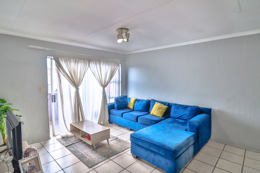 2 Bedroom Property for Sale in Vorna Valley Gauteng