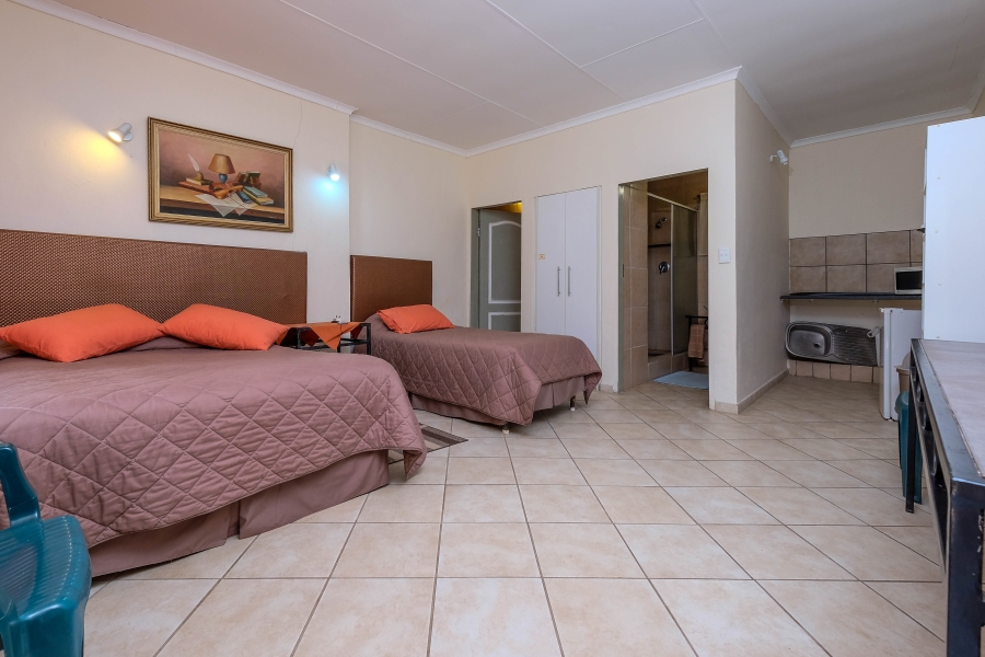3 Bedroom Property for Sale in Nooitgedacht Gauteng