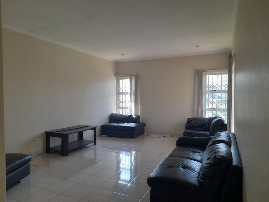 4 Bedroom Property for Sale in Bassonia Gauteng