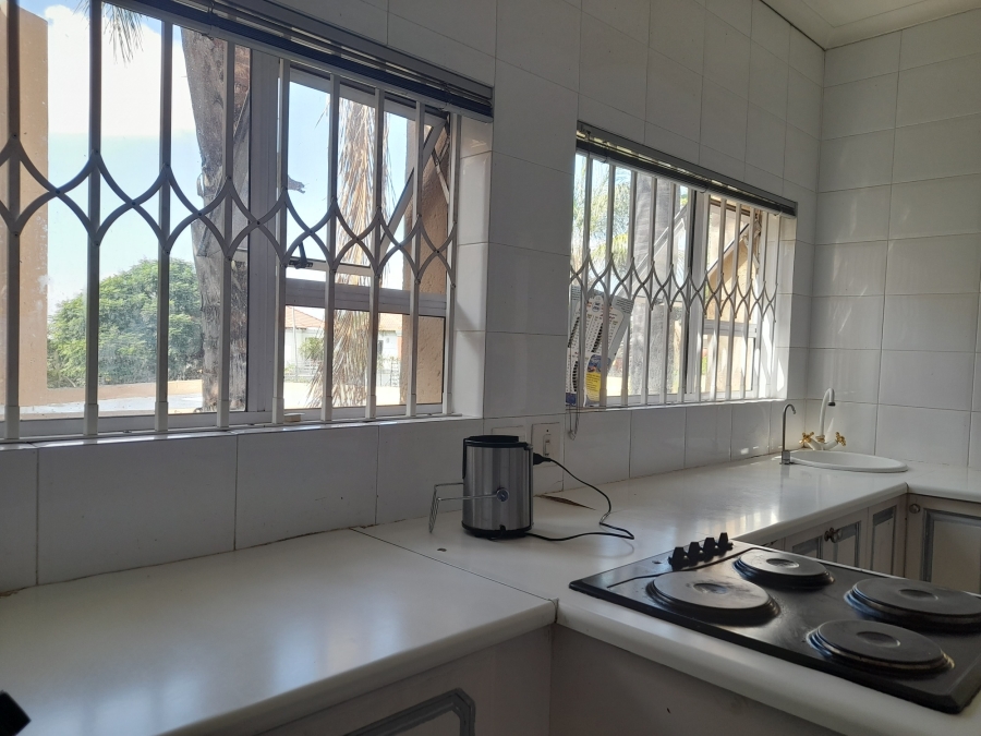 4 Bedroom Property for Sale in Bassonia Gauteng