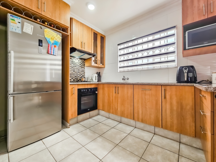 3 Bedroom Property for Sale in Annlin Gauteng