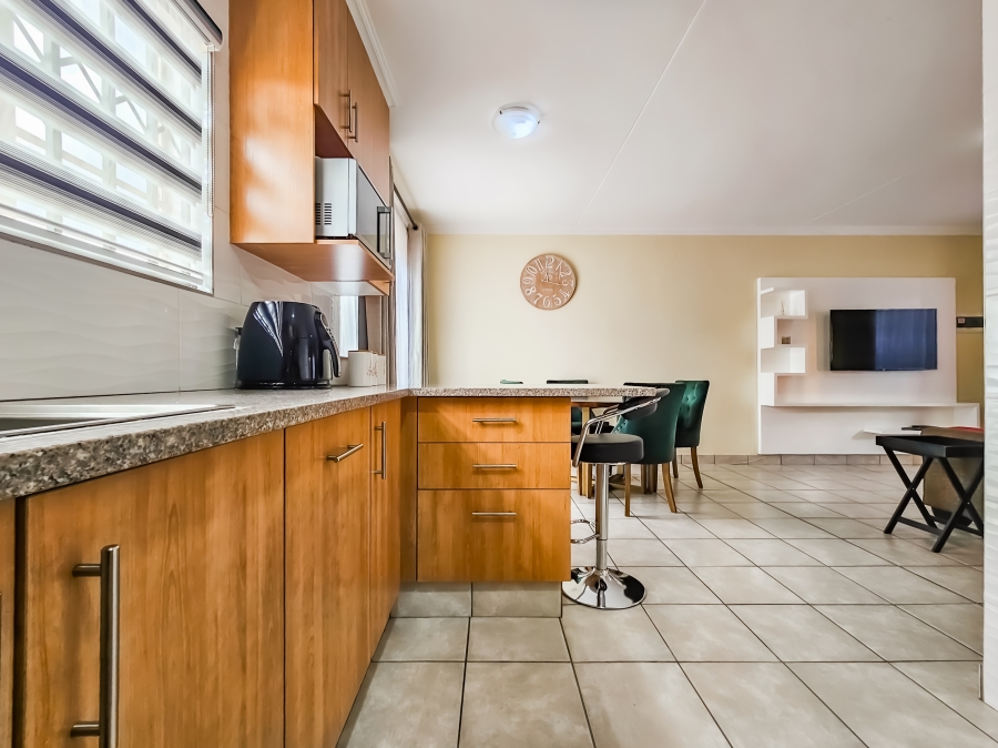 3 Bedroom Property for Sale in Annlin Gauteng