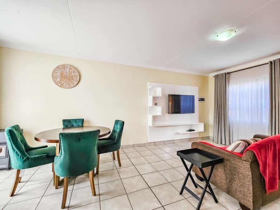 3 Bedroom Property for Sale in Annlin Gauteng