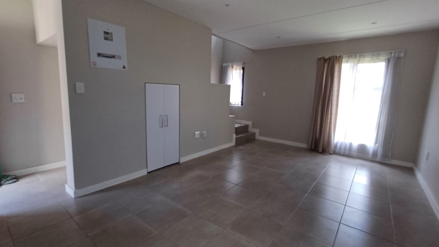 To Let 2 Bedroom Property for Rent in Albertsdal Gauteng