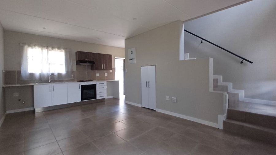 To Let 2 Bedroom Property for Rent in Albertsdal Gauteng