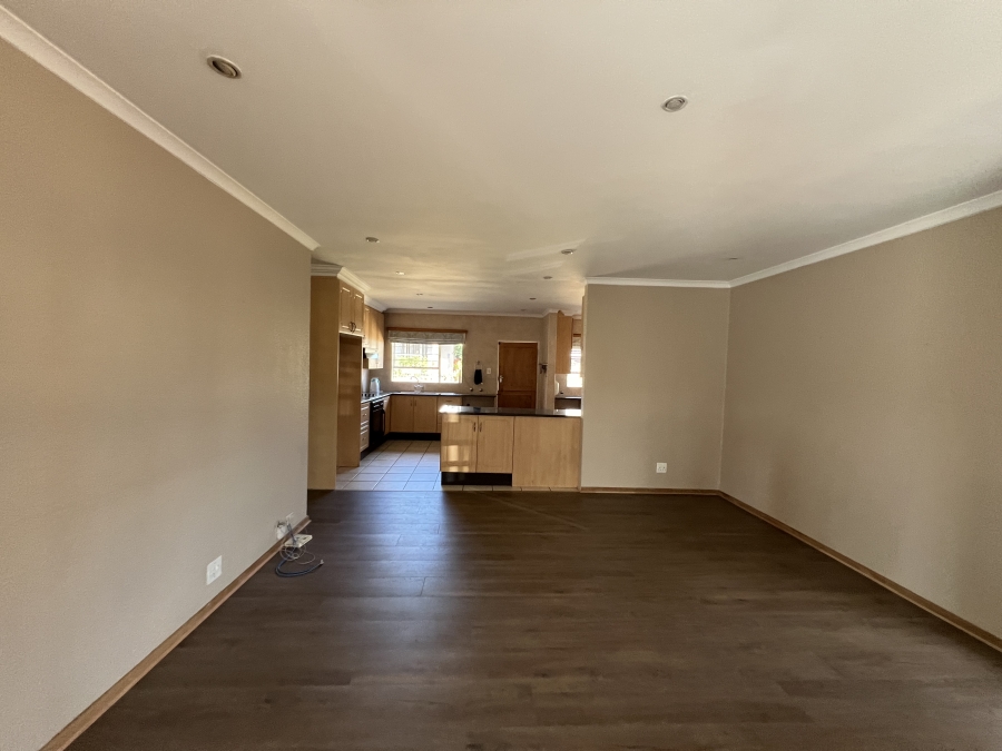 To Let 3 Bedroom Property for Rent in Brackenhurst Gauteng