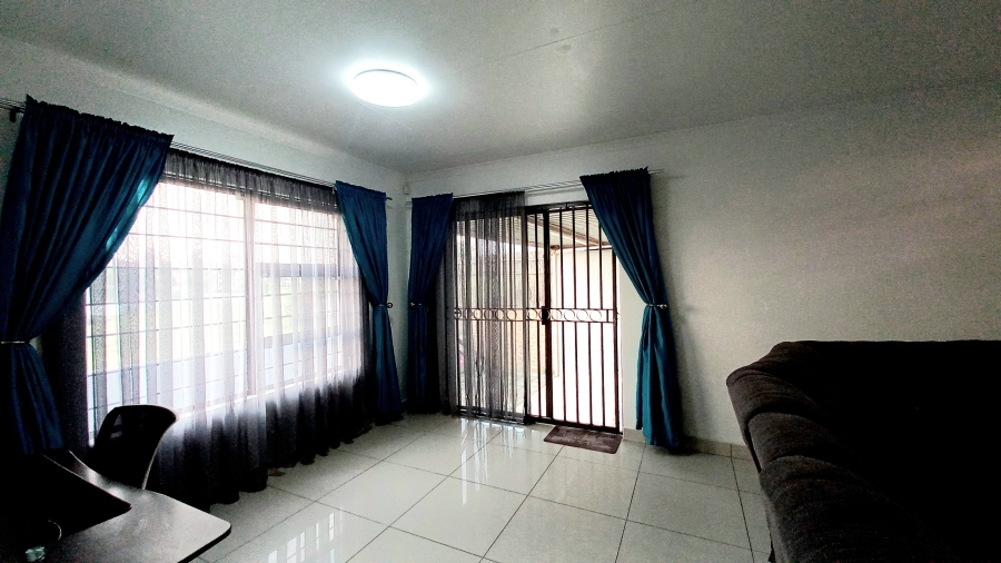 2 Bedroom Property for Sale in Parkrand Gauteng