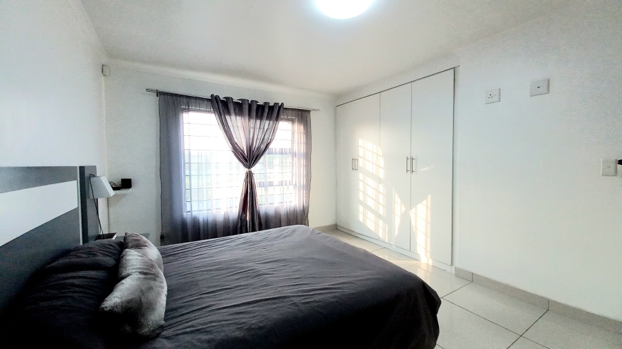 2 Bedroom Property for Sale in Parkrand Gauteng