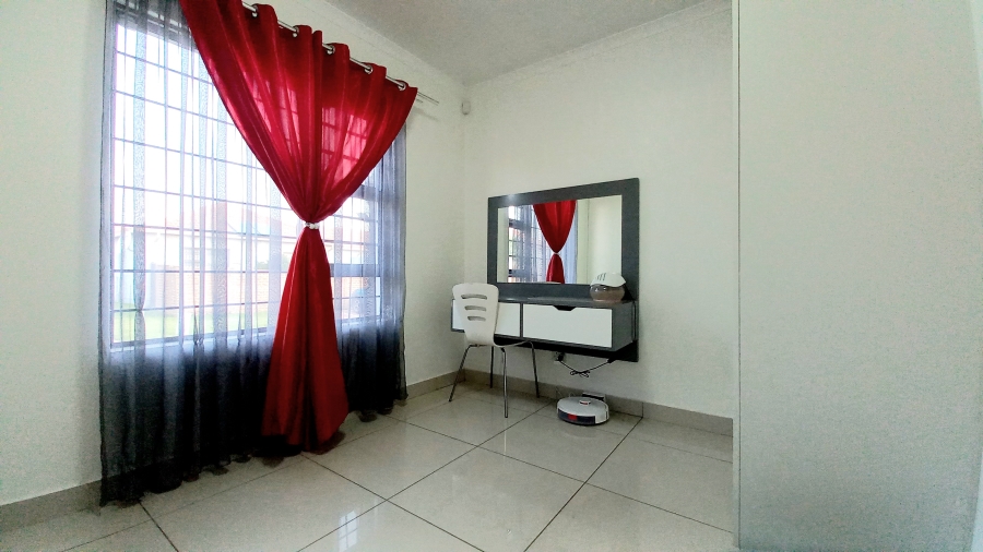 2 Bedroom Property for Sale in Parkrand Gauteng