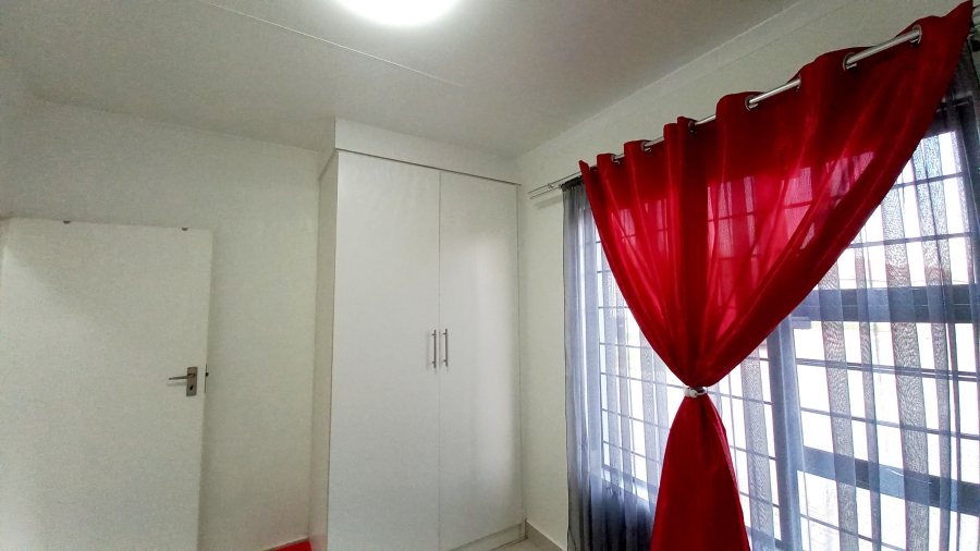 2 Bedroom Property for Sale in Parkrand Gauteng
