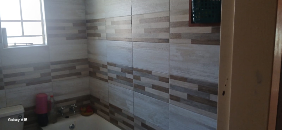 3 Bedroom Property for Sale in Nellmapius Gauteng