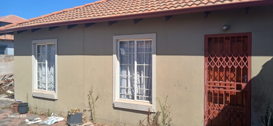 3 Bedroom Property for Sale in Nellmapius Gauteng