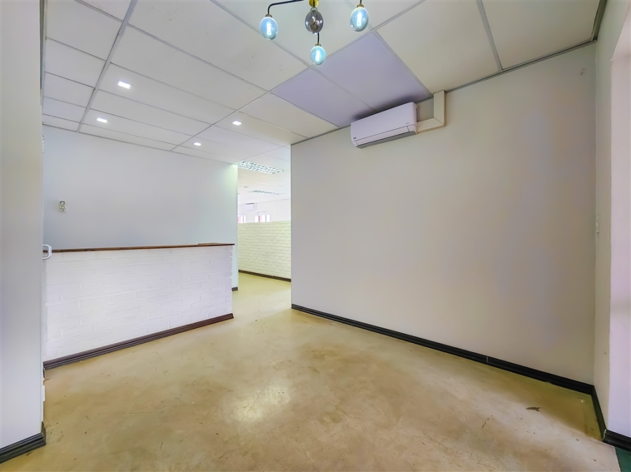 To Let Commercial Property for Rent in Ruimsig Gauteng