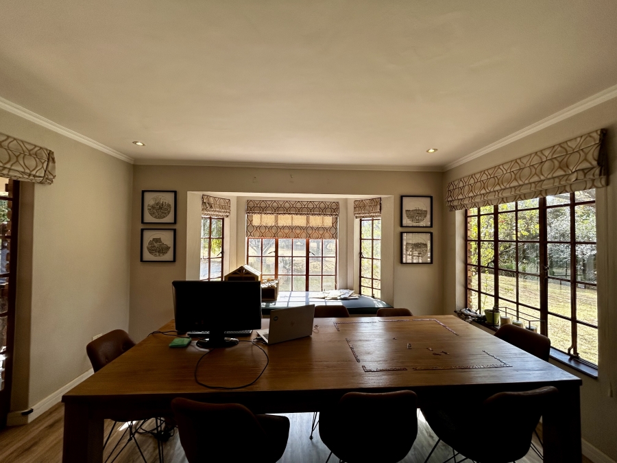 5 Bedroom Property for Sale in Glen Austin Gauteng