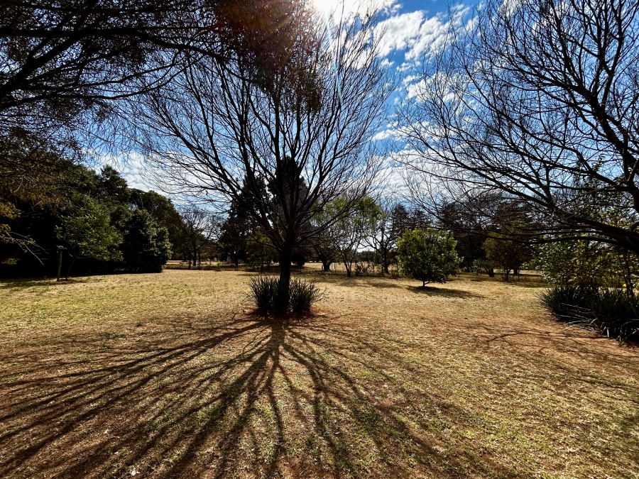 5 Bedroom Property for Sale in Glen Austin Gauteng