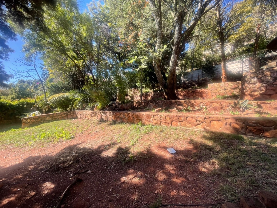 5 Bedroom Property for Sale in Wilro Park Gauteng