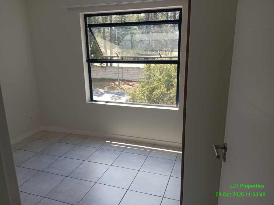 To Let 2 Bedroom Property for Rent in Witfield Gauteng