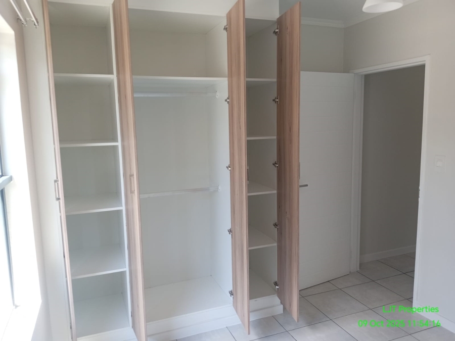 To Let 2 Bedroom Property for Rent in Witfield Gauteng