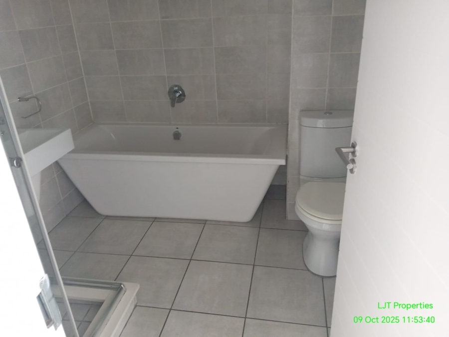 To Let 2 Bedroom Property for Rent in Witfield Gauteng
