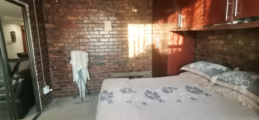 4 Bedroom Property for Sale in Masetjhaba View Gauteng