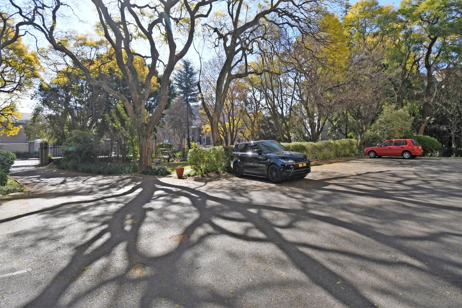 1 Bedroom Property for Sale in Houghton Estate Gauteng