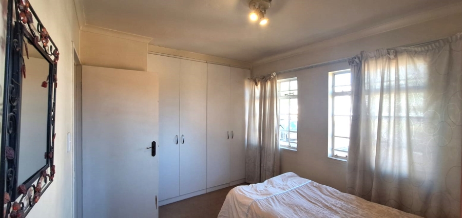 2 Bedroom Property for Sale in Bronberg Gauteng