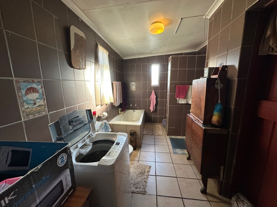 4 Bedroom Property for Sale in Whiteridge Gauteng